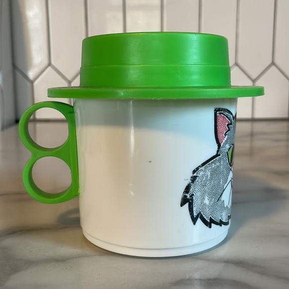 Vintage Hardee’s Cat Mug - Picture 3 of 7